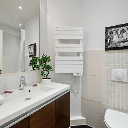 Apartment Serenty - Champs-elysees & Arc De Triomphe Paris